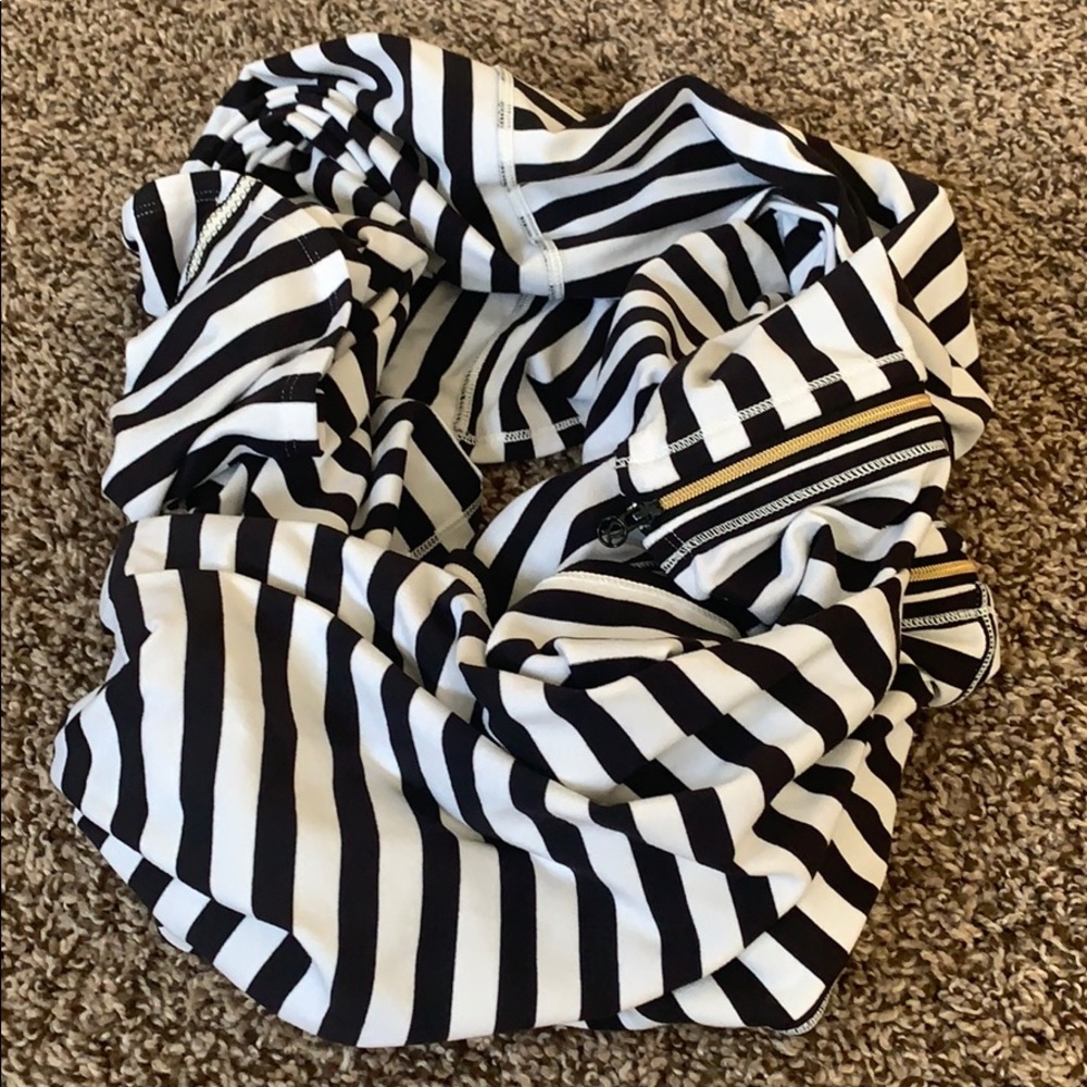 Lululemon Athletica Vinyasa Scarf